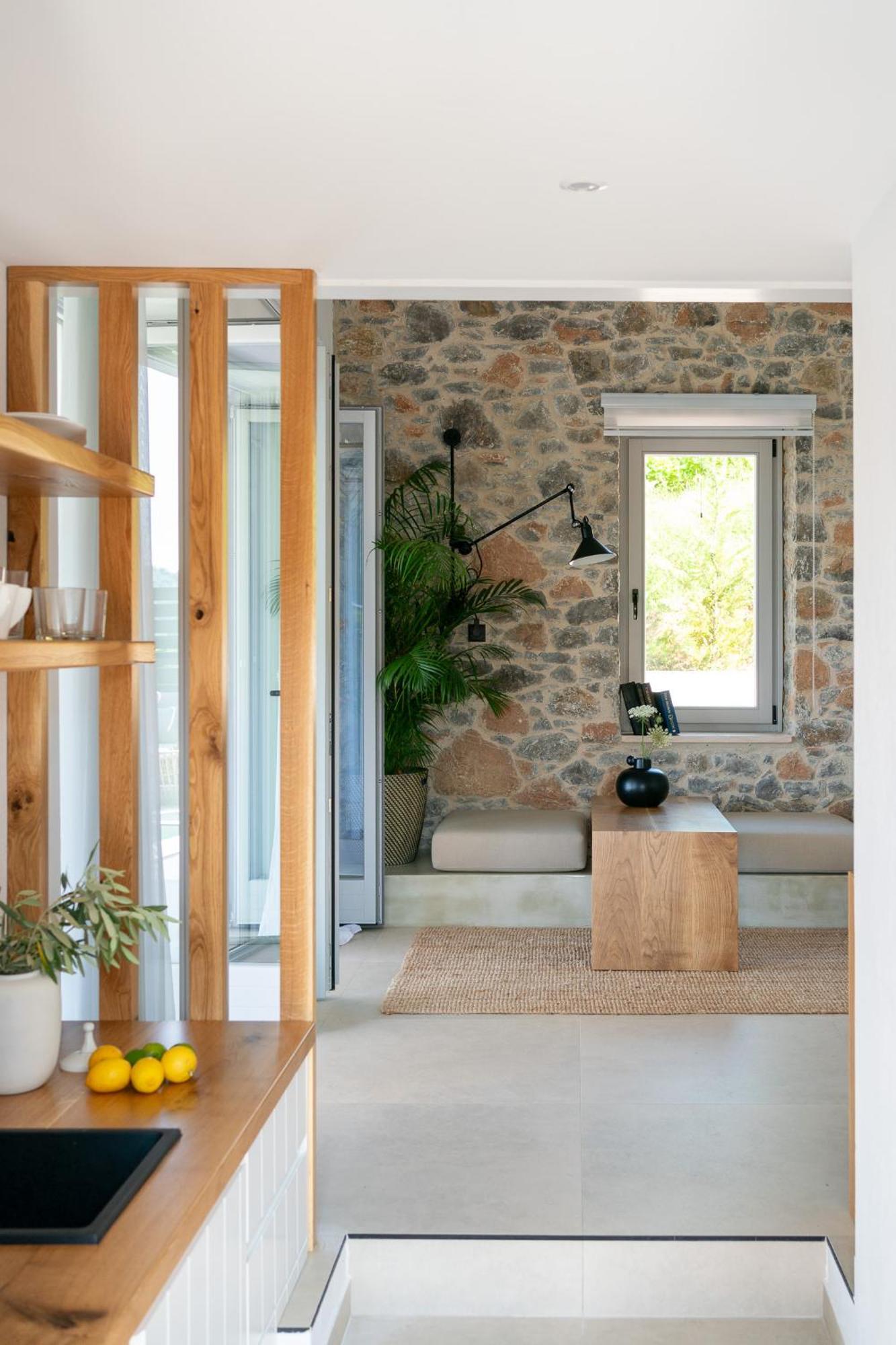 Stone Build Suite With Private Pool Kolios Екстер'єр фото