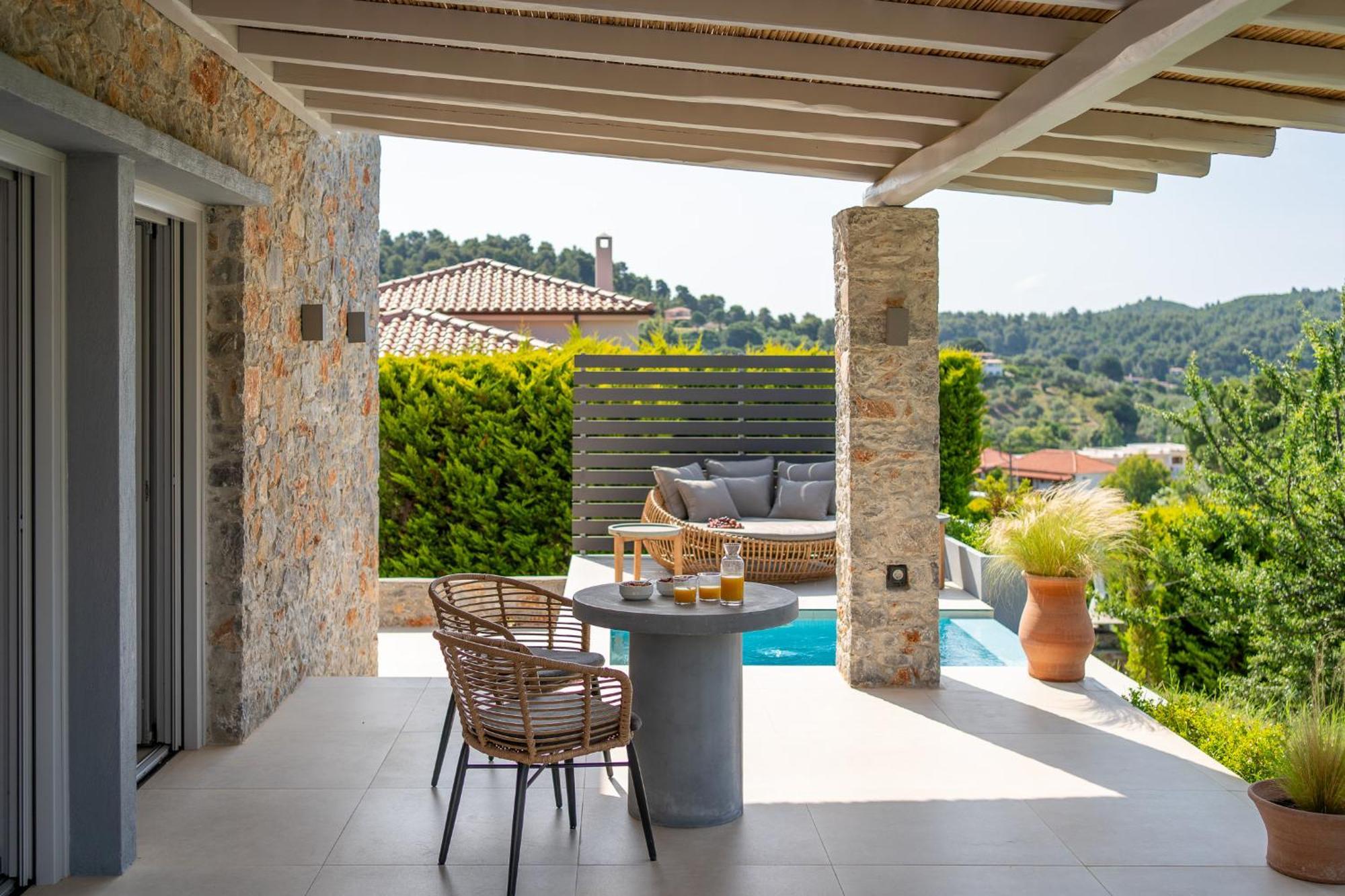 Stone Build Suite With Private Pool Kolios Екстер'єр фото